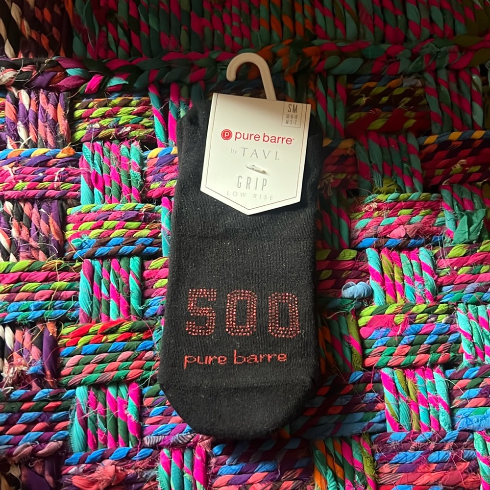 Ravi by pure barre grip socks size sm